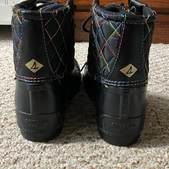 Sperry Boots Rainbow NWOT - Picture 5 of 12